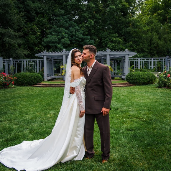 Meet your Posher, Abby - Picture 2 of 6